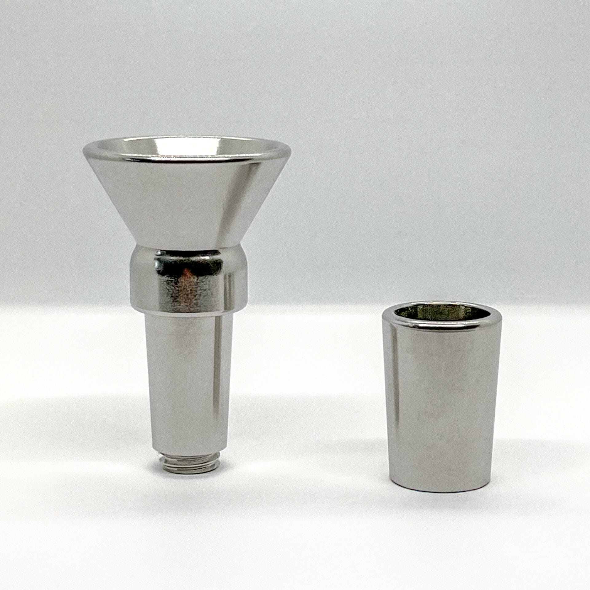 Ultimate smokers' accessory