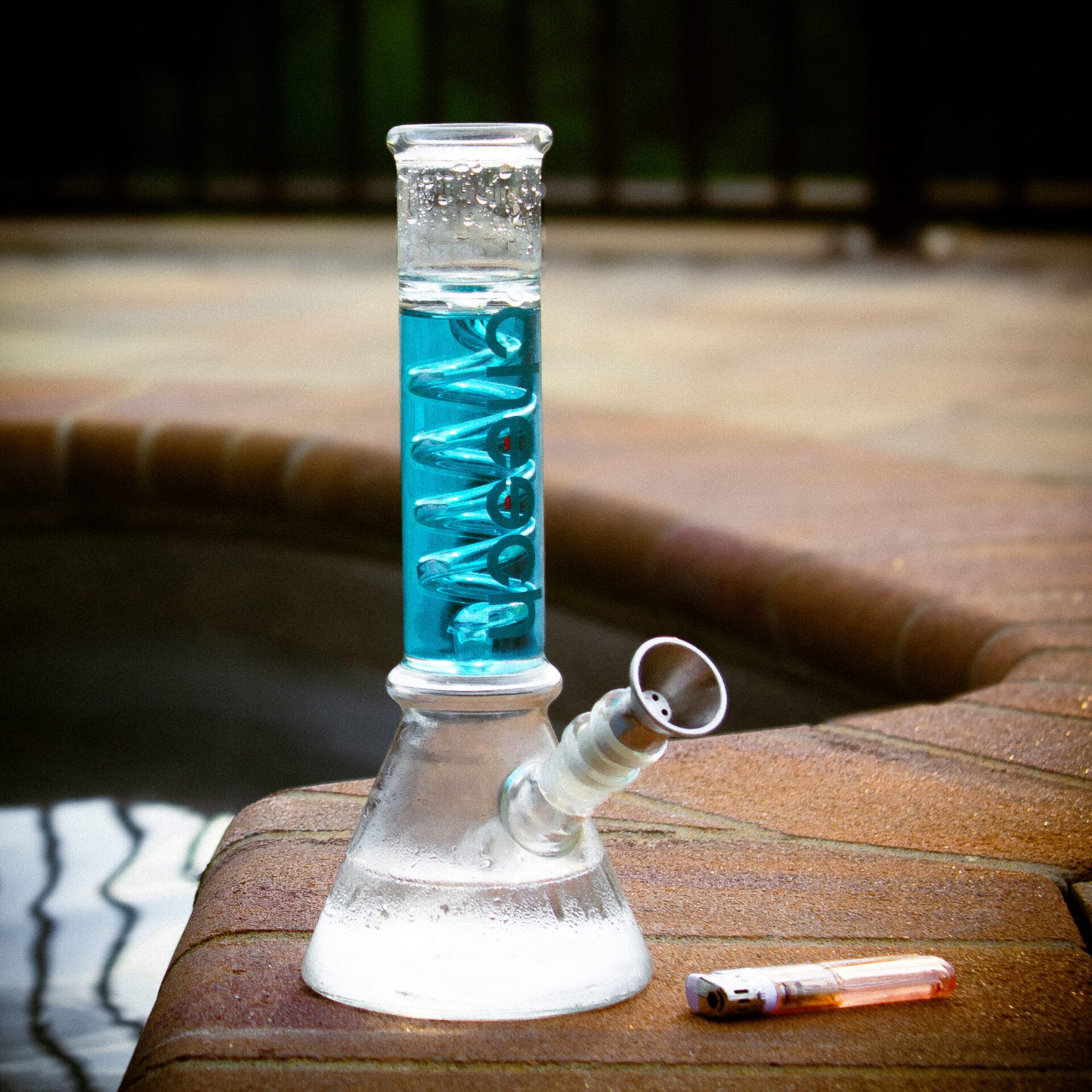 Ultimate smokers' accessory